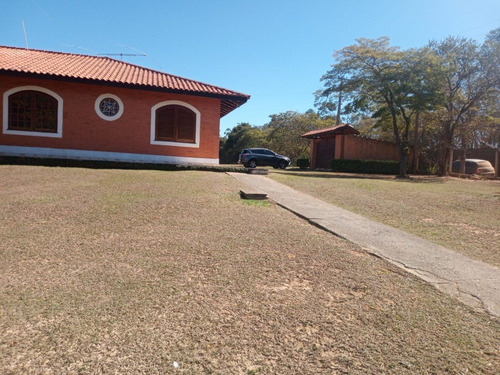 Imagem 4 de 14 de Belíssima Chácara Escriturada Com Excelente Topografia