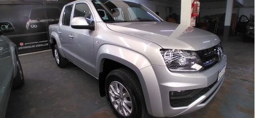 Imagen 2 de 25 de Volkswagen Amarok 2.0 Tdi 180cv Confortline 4x2
