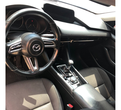 Mazda 3 2.0 Touring