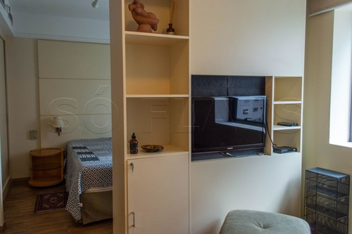 Imagem 3 de 15 de Em Moema, Flat Na Av. Macuco, Com Fácil Acesso A Av. Ibirapuera E Ao Shopping - Sf29417