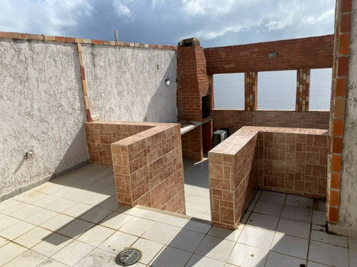 Imagen 12 de 18 de Apartamento Grande En Alquiler Vacacional En Tucacas Hasta 12 Personas