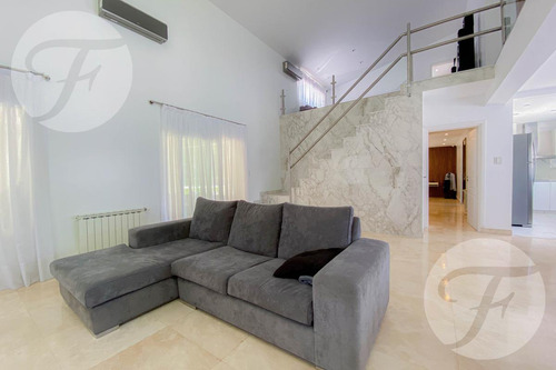 Country San Diego | Casa 4 Ambientes