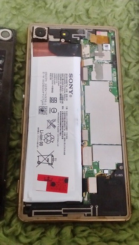 Sony Xperia M5 E5643 Dual Dourado - Defeito Na Placa