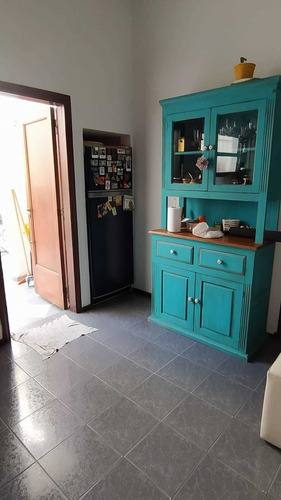 Imagen 6 de 13 de Casa Ideal Familia C/ Patio Y Cochera - A Minutos Del Centro
