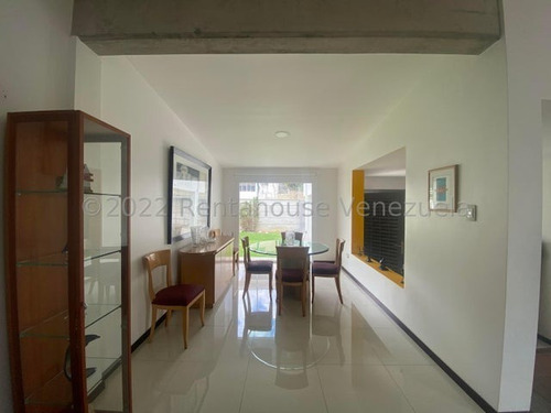 Imagen 12 de 26 de Bella Casa En Calle Cerrada Con Vigilancia En Colinas De Bello Monte, Caracas, Código: 23-23675 Mvg