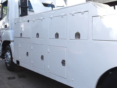 Imagem 4 de 14 de Mercedes-benz Axor 3344 6x4 2p Diesel S (diesel) 2010/2010