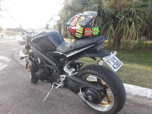 Imagem 3 de 8 de Triumph Speed Triple 1050i