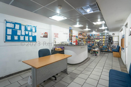 Galpón En Venta, Chacao #23-26205