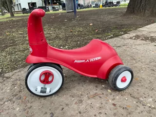 Triciclo Pata 2 En 1 Radio Flyer Usado Impecable Usa Casi