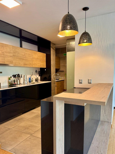 Departamento En Venta De 3 Dorm. En Lo Barnechea