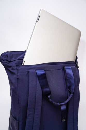 Imagen 3 de 10 de Mochila Matera Kyma - Mykonos Portanotebook Impermeable