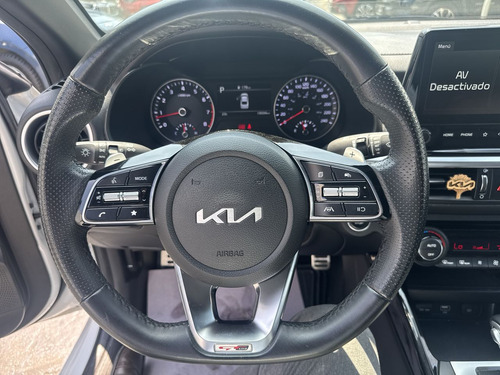 Kia Forte 4p GT Line L4/2.0 Aut