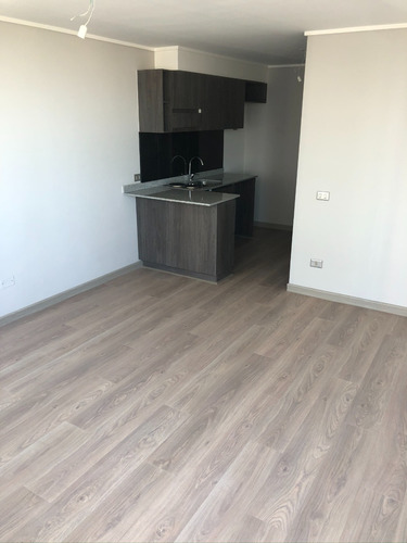 Arriendo Dpto Tipo Estudio+estc+bod/ Metro Carlos Valdovinos