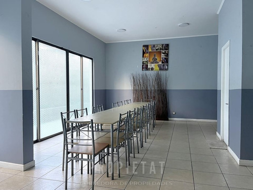 Venta Depto. Vicuña Mackenna 2d 1b 1e 1bod Metro Carlos Vald