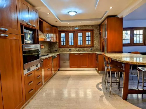 Townhouse En Urb. La Viña Gm