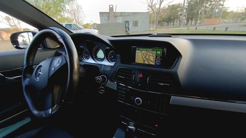 Imagen 14 de 15 de Mercedes Benz E350 Coupe Advangarde Sport Amg