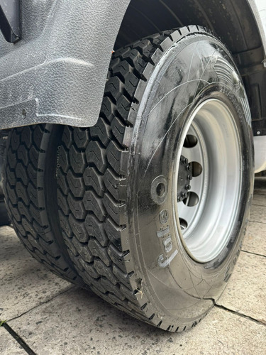 Volks 25-460 Ano 2023 Constellation 6x2 = 2548 2546 Meteor