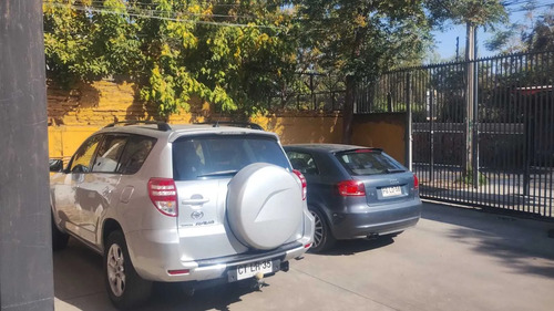 Rebajado, Terreno 680m2, Americo Vespucio (145502)