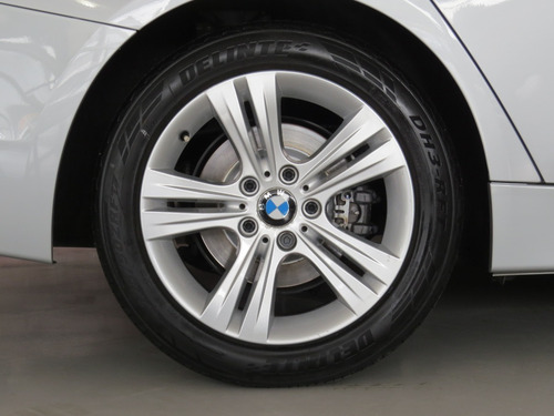 Imagem 15 de 16 de 320i 2.0 Sport Gp Turbo Active 2017