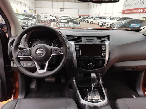 Imagen 8 de 15 de Nissan Frontier Platinum Le 4x2 Aut