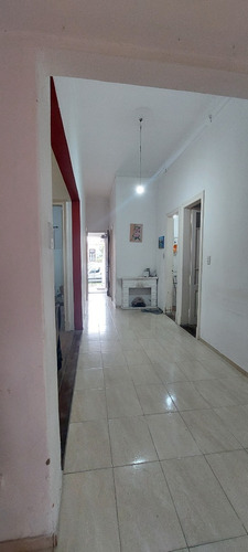 Hermosa Casa Estilo Ingles. Excelente Ubicacion!!!!