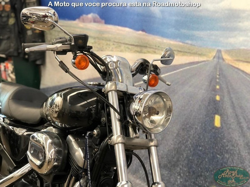 Imagem 4 de 11 de Harley Davidson 883