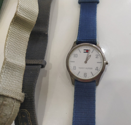 Reloj Tommy Hilfiger Original Modelo F90027 + Correas, Usado