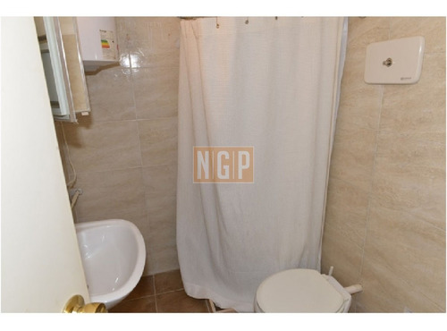 Apartamento En Mansa, 1 Dormitorios - Ref: 6812