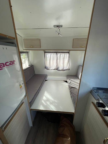 Casa Rodante Camelia 350 P/ 4 Personas Con Antecarpa Usada