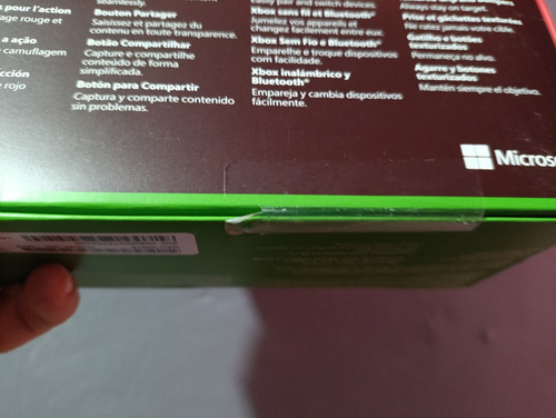 Daystrike Camo Control Xbox One Series S/x Rojo (Usado)