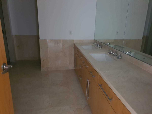 Imagen 9 de 15 de Espectacular Departamento Portofino Venta/renta (r)