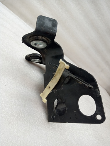 Base Transmisión Sup Izq Ford Escape 11 Aut Xlt 4x2 V6 3.0 (Usado)