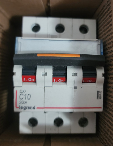 Interruptor Automatico 3p 10a 25ka Curva C 409780 Legrand