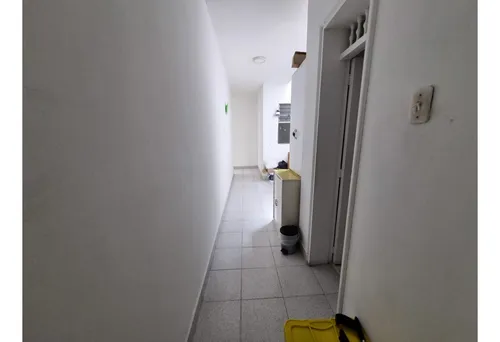 Apartamento En Venta 2do Piso En La Floresta 140 Mt²