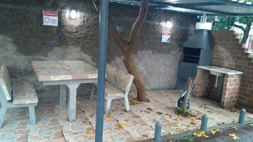 Casa Em Cavalhada Com 1 Dormitório - Mi7959