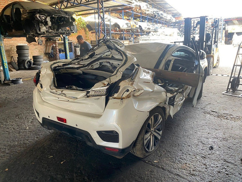 Sucata Mitsubishi Outlander 2021 Flex 170cvs