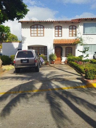 Bello Townhouse Listo Para Ocupar En Paraíso 2 Pampatar