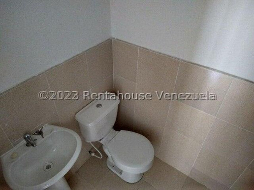 José Trivero Vende Hermoso Apartamento Ubicado En Excelente Zona De Cabudare
