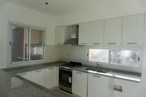 Imagen 12 de 27 de Venta, Casa, El Canton, Barrio Norte, Lote Al 100