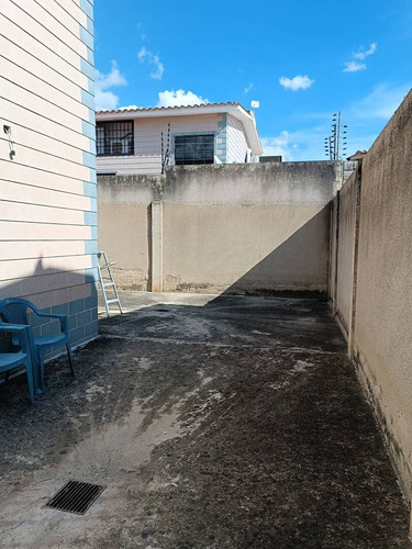 En Venta, Town House A Diseñar A Tu Gusto. San Diego.