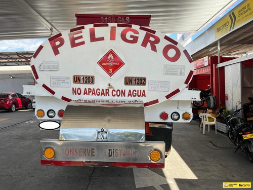 Camion Chevrolet Tanque