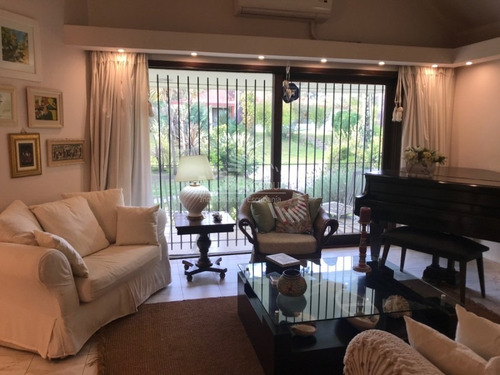 Lugano, Ideal Para Vivir Todo El Año, 3 Dormitorios- Ref: 2913