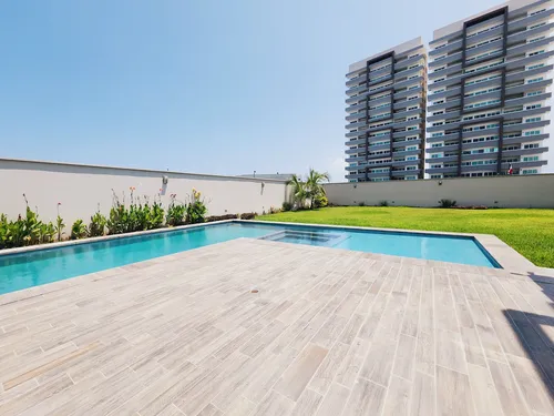 Residencia En Venta Con Terreno De 908 M2 Fracc Playas Del C