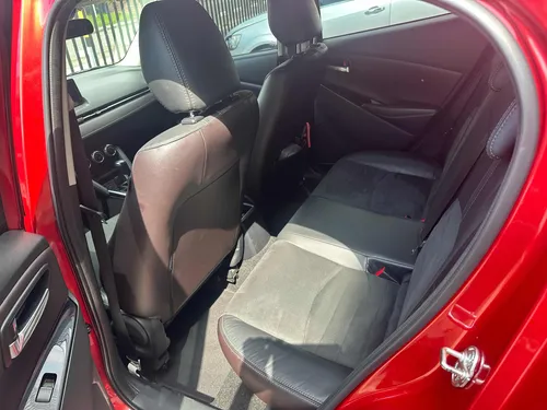 Mazda 2 GRAND TOURING LX