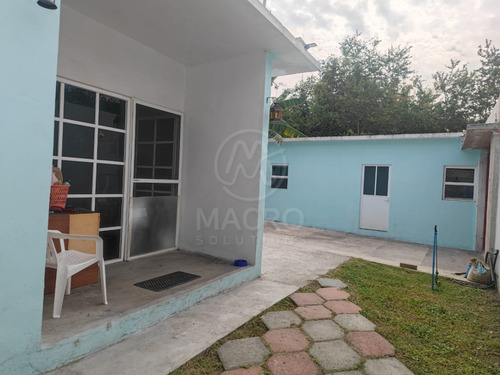 Casa En Venta En Col. Francisco I. Madrero Con Amplio Jardín Y Apta A Créditos