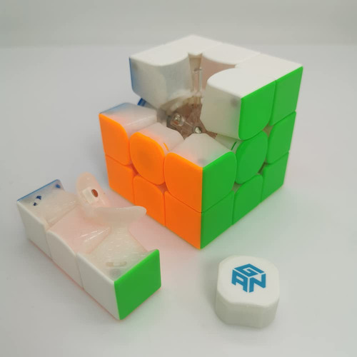 Cubo Gan 11m Pro 3x3 Magnético Sin Pegatinas Color Negro