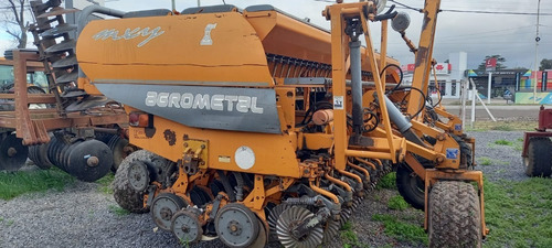 Sembradora Agrometal Mxy 37/17,5 - Año 2009
