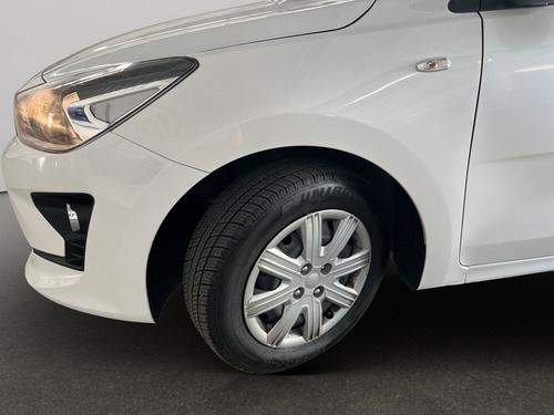 Kia Rio 2023