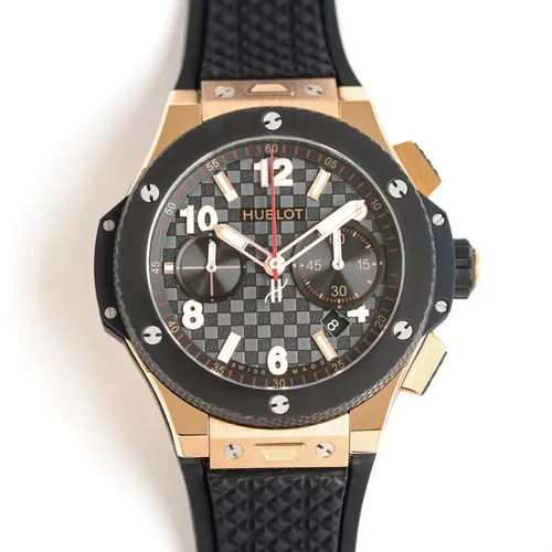 Relógio Cronógrafo Hublot Com Mostrador Xadrez Em Ouro Rosa Preto