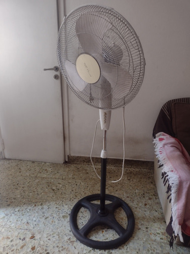 Ventilador De Pie Top Hause Reparar O Repuesto